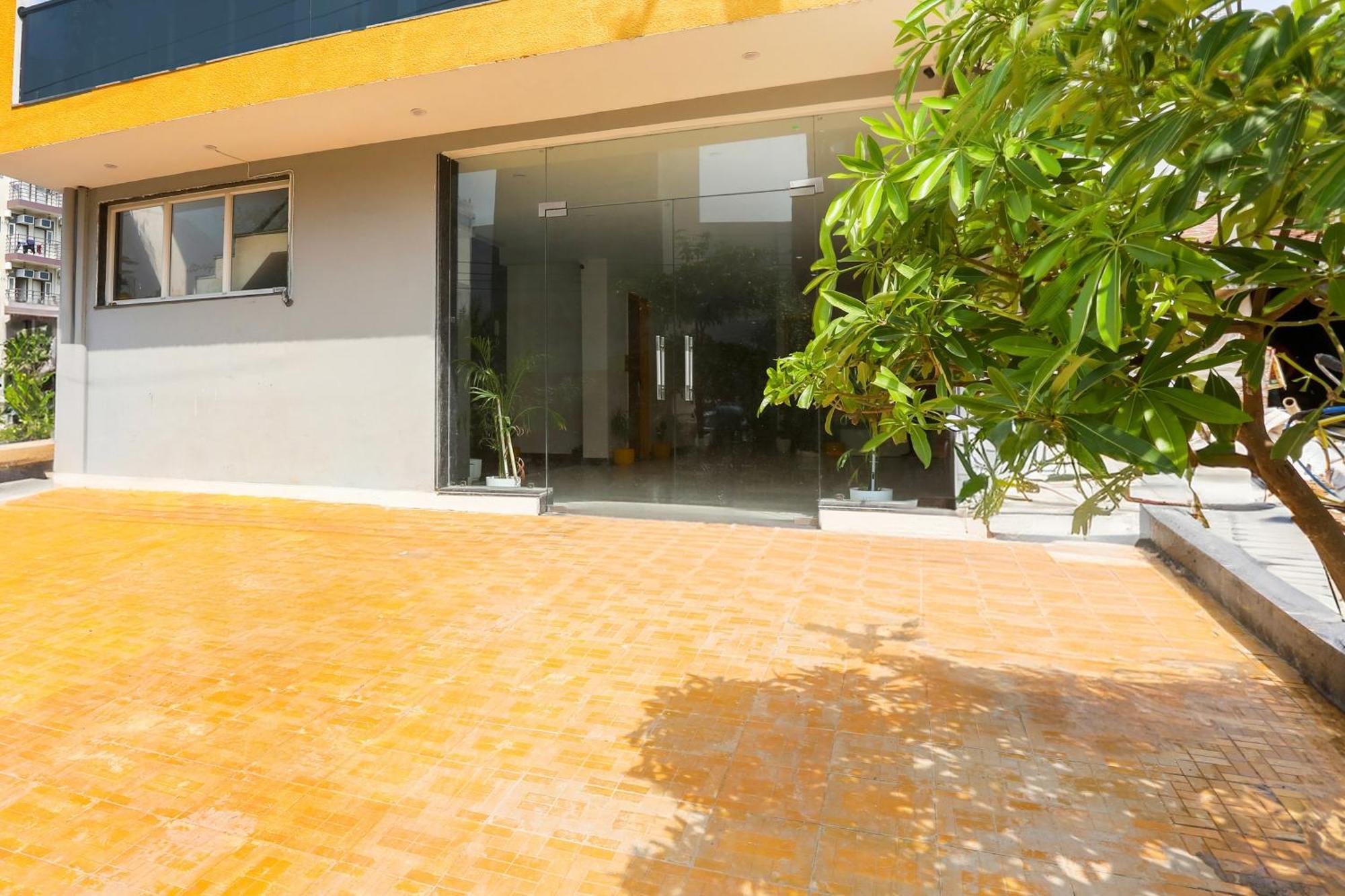 Super Townhouse Sector 69 Gurgaon Ξενοδοχείο Εξωτερικό φωτογραφία