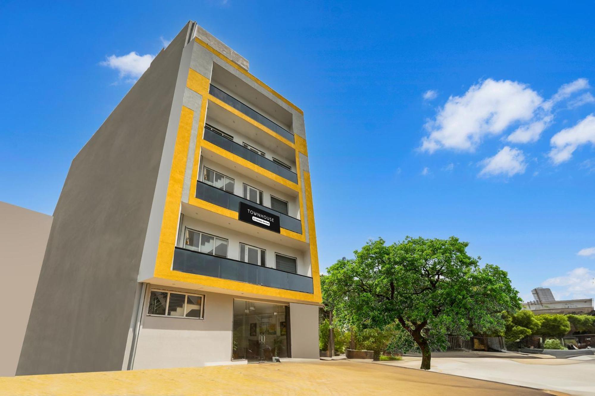 Super Townhouse Sector 69 Gurgaon Ξενοδοχείο Εξωτερικό φωτογραφία