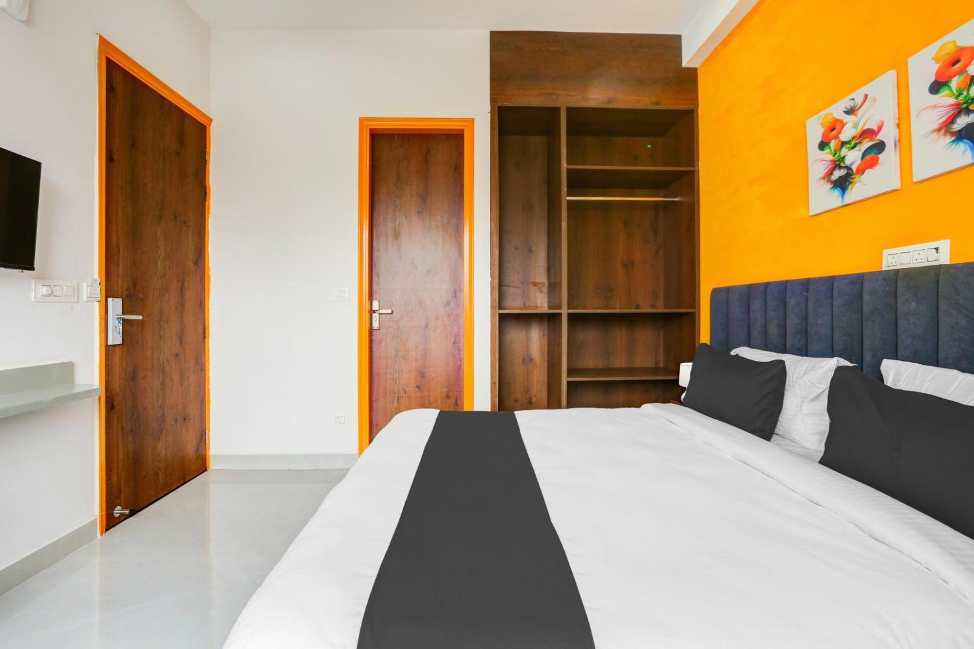Super Townhouse Sector 69 Gurgaon Ξενοδοχείο Εξωτερικό φωτογραφία